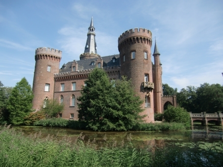 Bedburg-Hau : Museum Schloss Moyland 2012, Ansicht von Süden